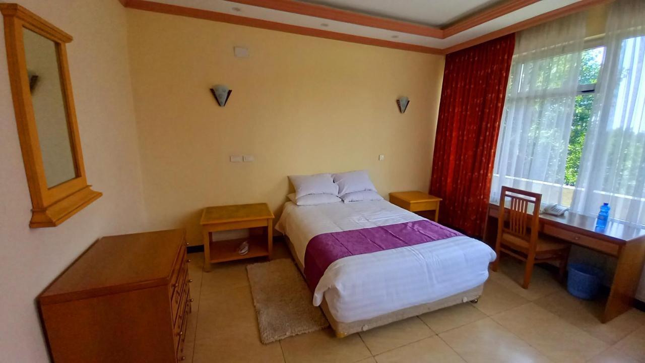 Ghion Hotel Аддис-Абеба Экстерьер фото
